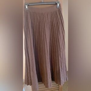 Slate Sz XL | Chocolate Brown Pleated Knit maxi Skirt
